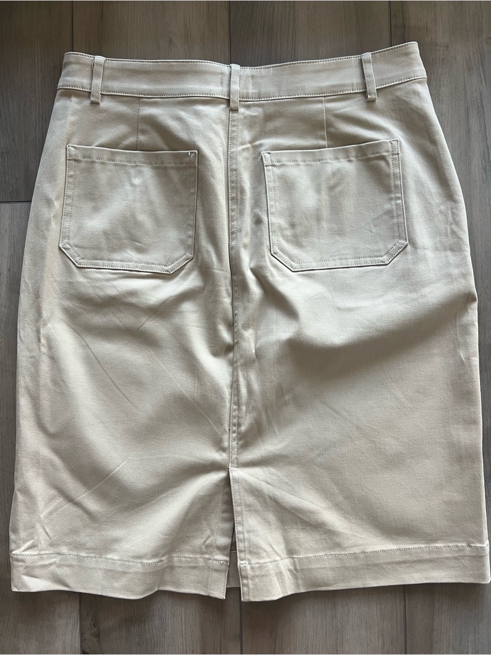 JCREW | Beige Pencil Skirt 📚 - Picture 6 of 7